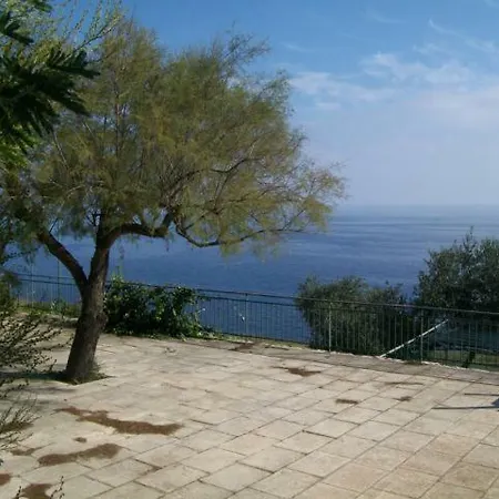 Il Trullo Di Nonno Antonio Holiday home
